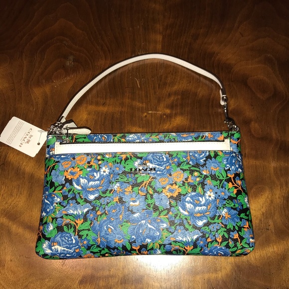 Coach Rose meadow pop pouch NWT - Picture 5 of 10